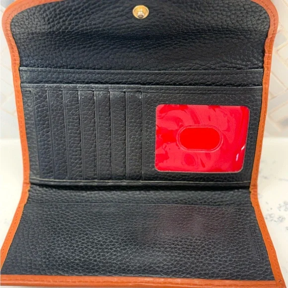 Dooney & Bourke black pebbled leather wallet - Picture 5 of 6